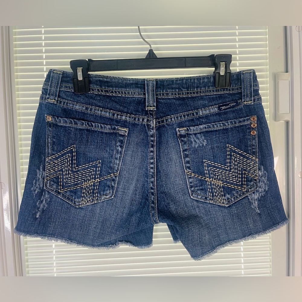 Miss Me Heavy Stitch Pockets Distressed Cut Off Low Rise Denim Jorts Shorts 30
